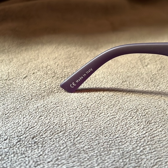 Electric Black Top Sunglasses (unisex) - Picture 7 of 9